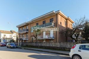 TRILOCALE CON BOX IN MINIPALAZZINA