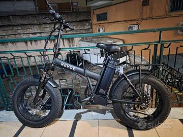 Bicicletta A Pedalata Assistita Revoe