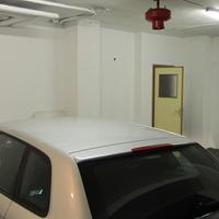 Box doppio / Magazzino con bagno (WC e lavandino)