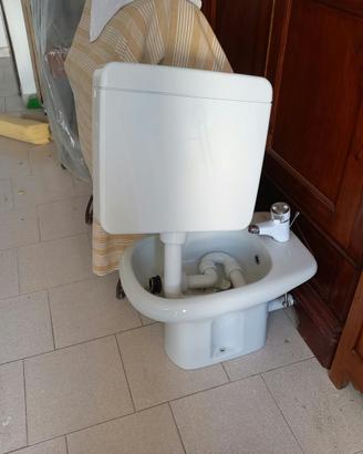 Lotto sanitari per bahno