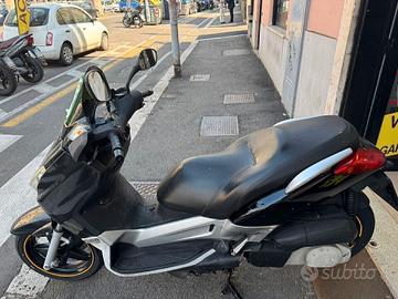 Yamaha X-Max 250 - 2005 - PERMUTE