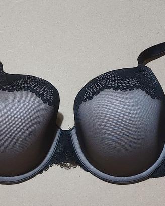 Triumph reggiseno pizzo coppe preformate ferrett