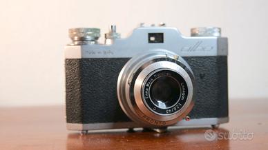 Alba macchina fotografica fine anni 50