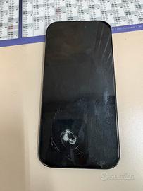 iPhone 15 128GB funzionante – display rotto
