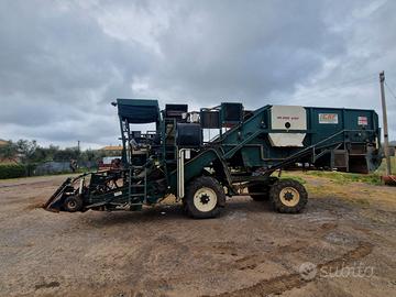 CRF raccoglitrice meccanica per pomodoro
