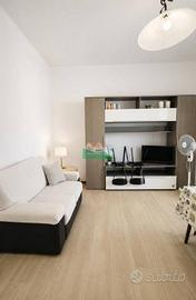 Stanza in appartamento di 100 m² a Ravenna