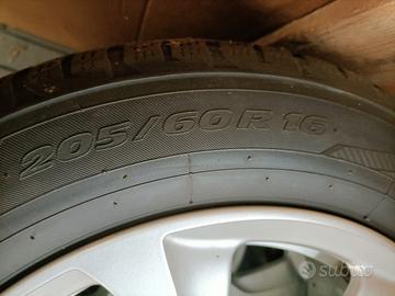 Gomme invernali 205/60/16 + cerchi in lega