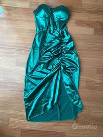 Abito da sera satinato verde smeraldo