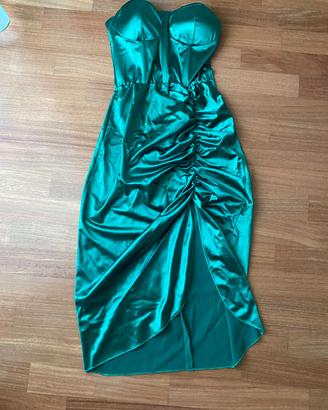 Abito da sera satinato verde smeraldo