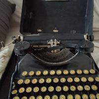 macchina da scrivere Remington modello 1