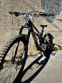 Devinci Troy mullet 29 27,5