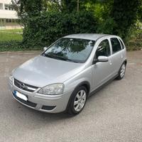 Opel corsa 1.2 twinport