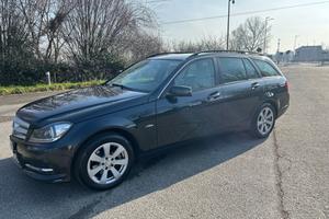 Mercedes-benz C 220 CDI BlueEFFICIENCY Avantgarde