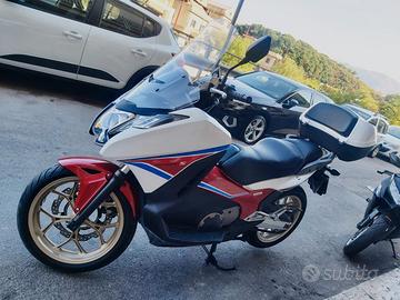 Honda Integra 750 - 2016