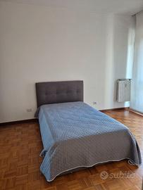 Letto piazza e mezza contenitore