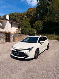 Toyota Corolla touring sports 2.0 lounge tech pack