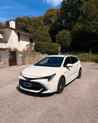 Toyota Corolla touring sports 2.0 lounge tech pack