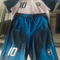Maglietta e pantaloncini da calcio per ragazzo 
