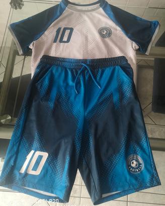 Maglietta e pantaloncini da calcio per ragazzo 