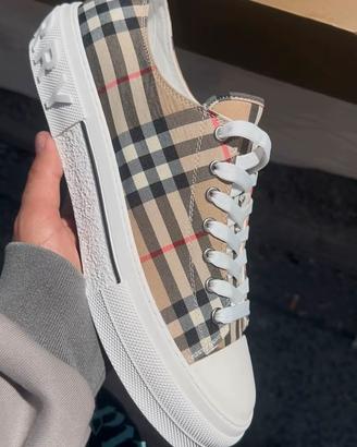 Burberry Vintage Check Low-Top Sneaker