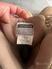 Anfibi tattici color sabbia