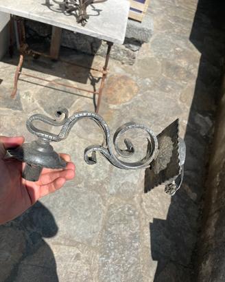 Lampadari e arredo antico