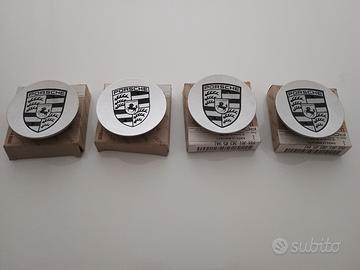 Manutentore batteria e coppette Porsche originali 