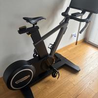Tecnogym smart bike