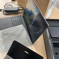 Dell XPS 15 9510 | i7-11800H | 15.6" 16 GB | 512 G