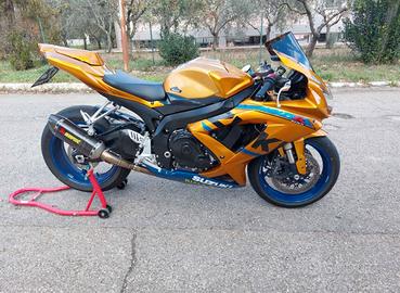 Suzuki GSX R 600