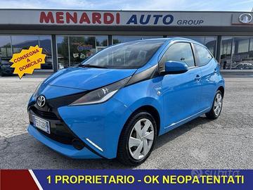 Toyota Aygo 1.0 VVT-i 69 CV 5p x-play NAVI + ...
