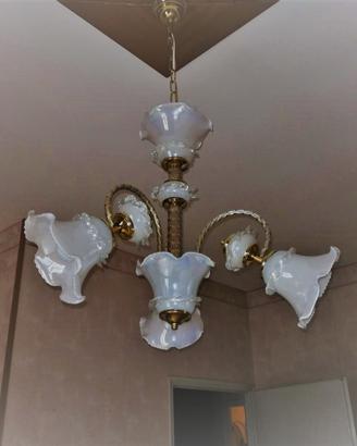 Lampadario oro e madre perla