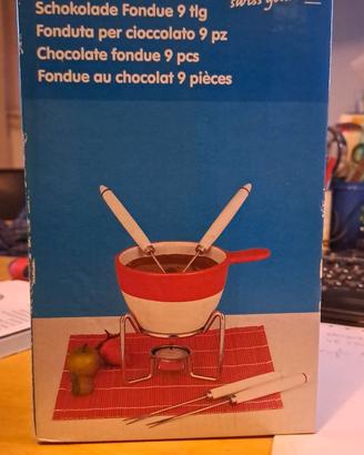 Attrezzatura per fonduta al cioccolato. Mai usata