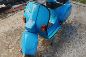 Stupenda Vespa PK 50 S