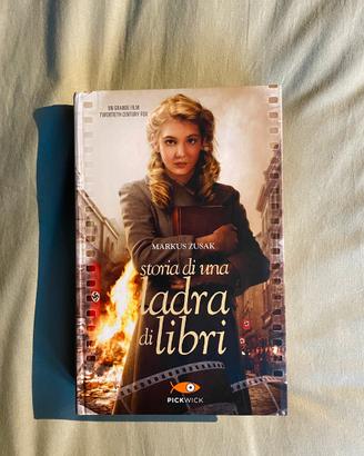 “Storia di una ladra” di libri Markus Zusak