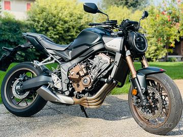 Honda CB 650 R e-clutch 24