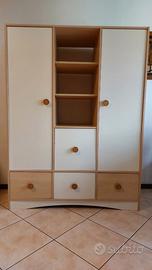 Guardaroba, cassapanca e comodino