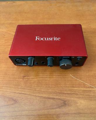 Focusrite Scarlett  + RODE NT1-A