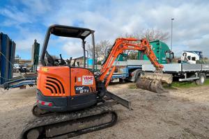 Escavatore usato Doosan DX27Z