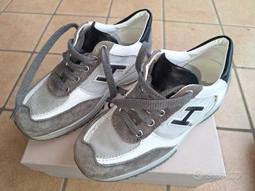 Hogan Junior n.ro 29 poco usate