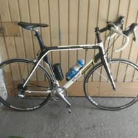 Coppia di Bici: da corsa e mtb, in carbonio