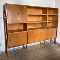 Mobile anni '50  spaziosissimo e di bel design