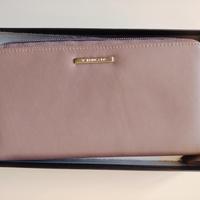 Portafoglio Donna in Pelle Roncato mai usato