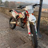 KTM EXC SIX DAYS perfetta, pronta all’uso