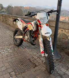KTM EXC SIX DAYS perfetta, pronta all’uso