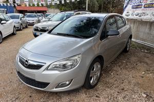 Opel Astra 1.3 CDTI 95CV S&S 5 porte Cosmo