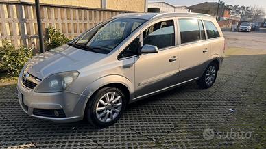 Opel Zafira 1.9 CDTI 120CV Cosmo