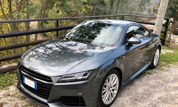 Audi TT Coupe 2.0 TDI 184 CV Ultra S Line