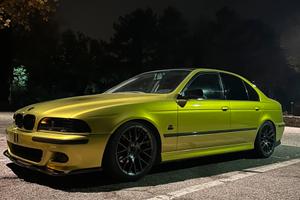 BMW e39 523i