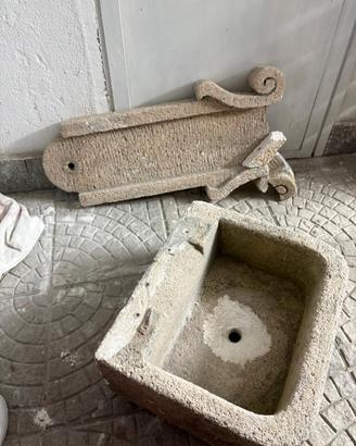 Fontana in pietra da esterno